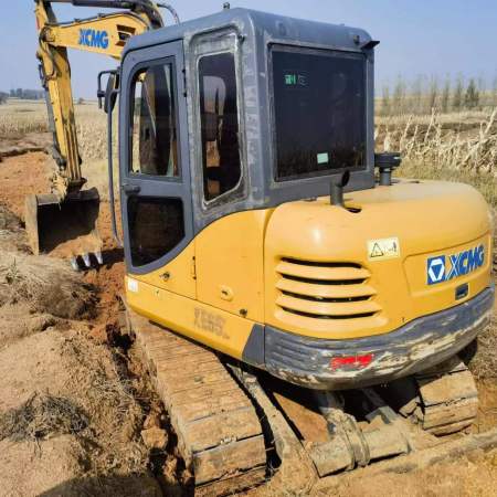 徐工XE55D履带式挖掘机