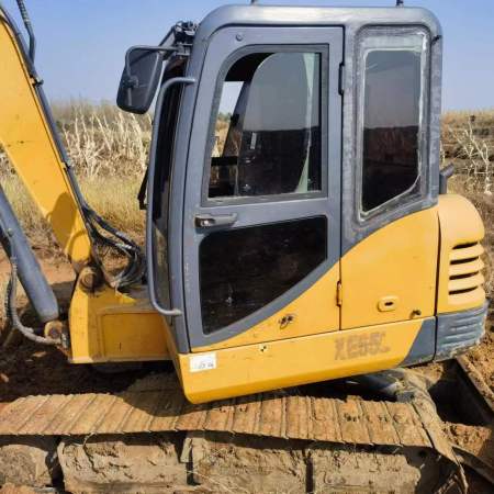 徐工XE55D履带式挖掘机