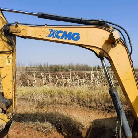 徐工XE55D履带式挖掘机