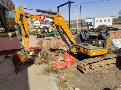 徐工XE26U履帶式挖掘機(jī)