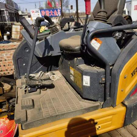 徐工XE26U履带式挖掘机