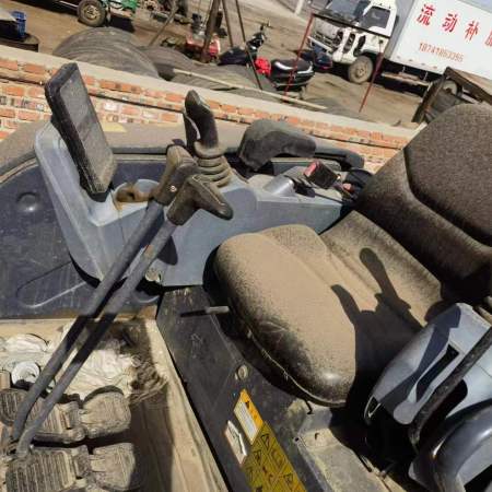 徐工XE26U履带式挖掘机