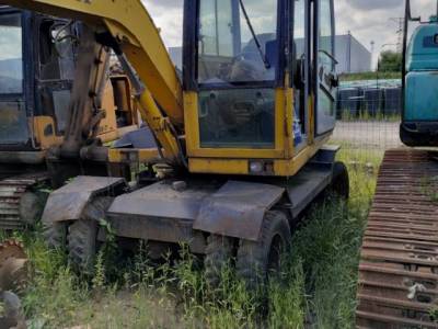 沃爾華DLS860-7A輪式挖掘機(jī)