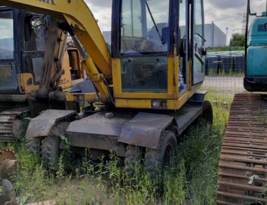 沃尔华DLS860-7A轮式挖掘机