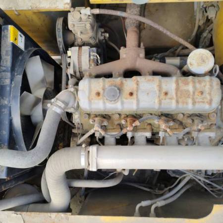 沃尔华DLS860-7A轮式挖掘机