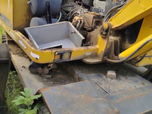 沃爾華DLS860-7A輪式挖掘機