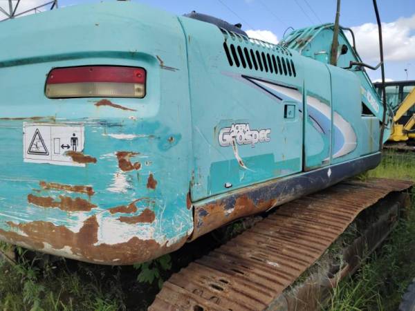 神鋼SK260履帶式挖掘機(jī)