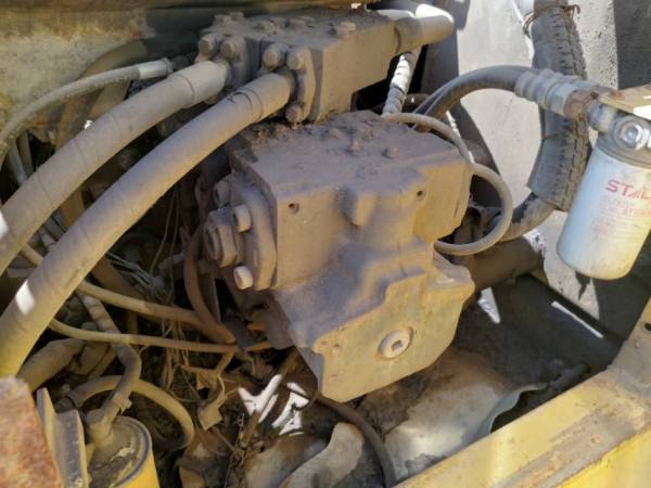 小松PC270-7履帶式挖掘機(jī)