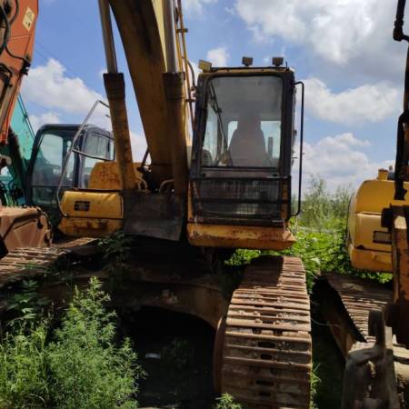 小松PC270-7履带式挖掘机