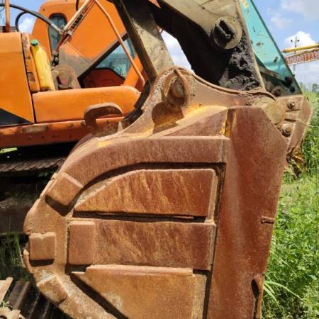 小松PC270-7履带式挖掘机