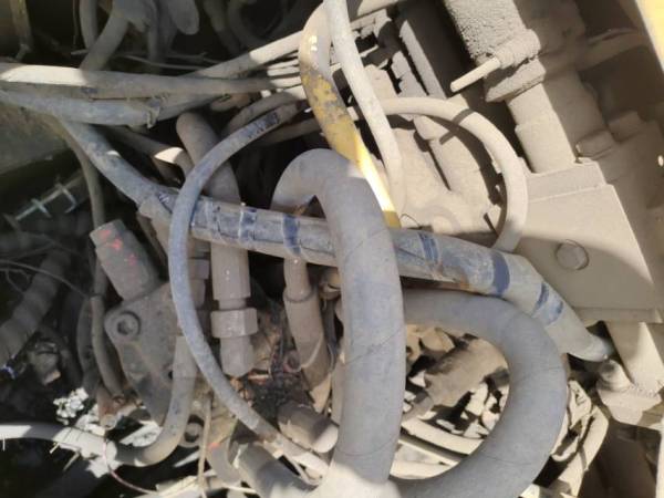 玉柴YC135-8履帶式挖掘機