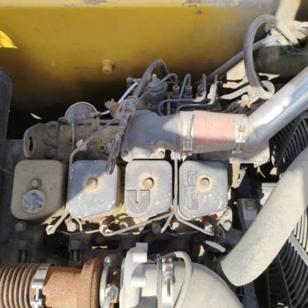 玉柴YC135-8履带式挖掘机