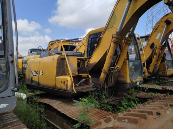 玉柴YC135-8履帶式挖掘機