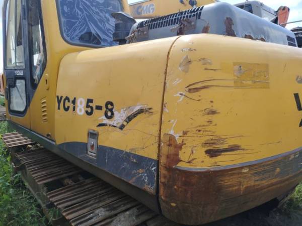 玉柴YC135-8履帶式挖掘機