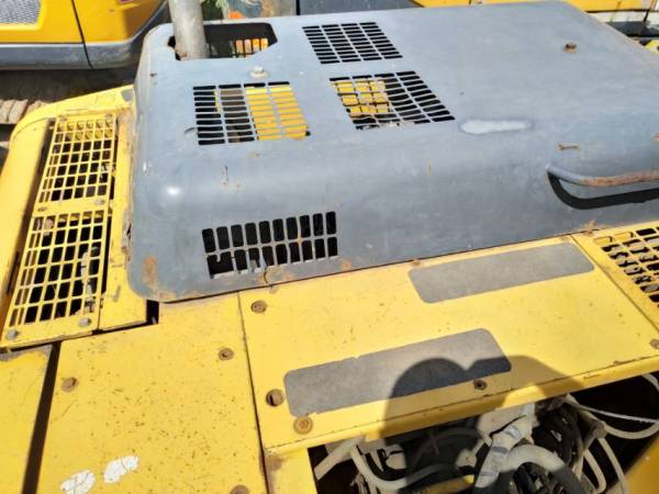 玉柴YC135-8履帶式挖掘機