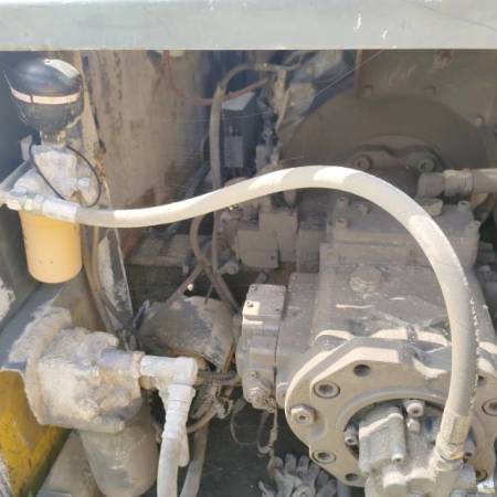 住友SH360HD-5履带式挖掘机