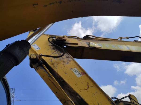 住友SH360HD-5履帶式挖掘機