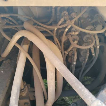 住友SH360HD-5履带式挖掘机