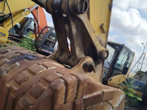 住友SH360HD-5履帶式挖掘機