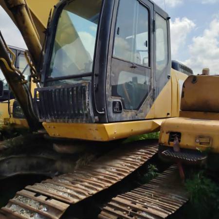 住友SH360HD-5履带式挖掘机