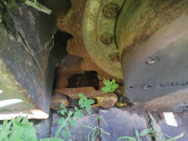 現(xiàn)代R110-7履帶式挖掘機