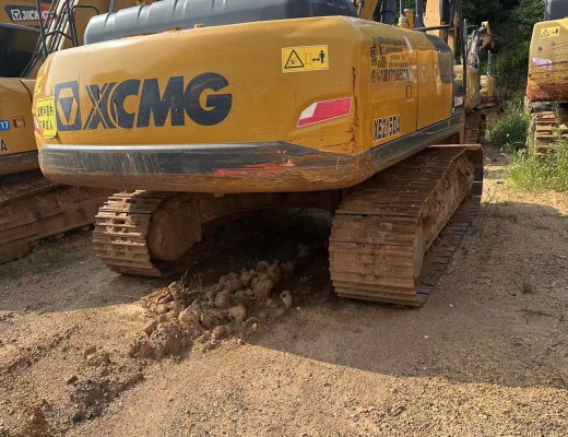 徐工XE205DA履带式挖掘机