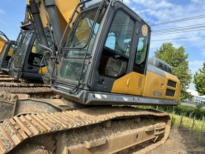 徐工XE370DK履帶式挖掘機