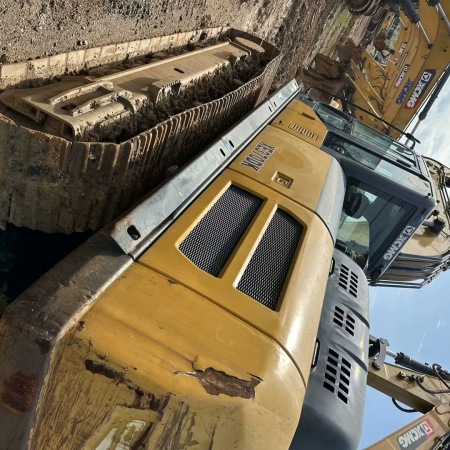 徐工XE370DK履带式挖掘机