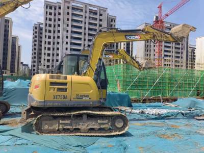 徐工XE75DA履帶式挖掘機