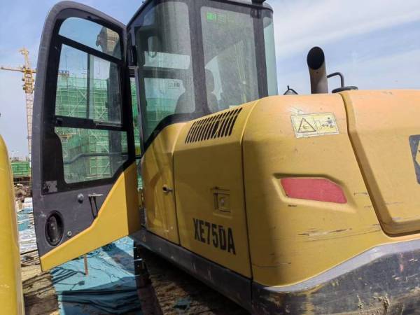 徐工XE75DA履帶式挖掘機(jī)