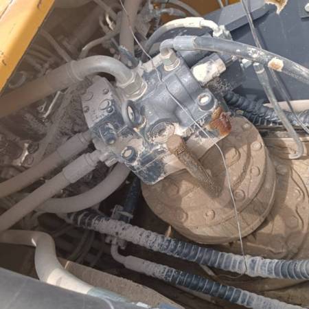 徐工XE215DA履带式挖掘机