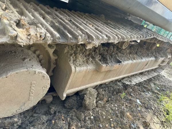 徐工XE370D履帶式挖掘機(jī)