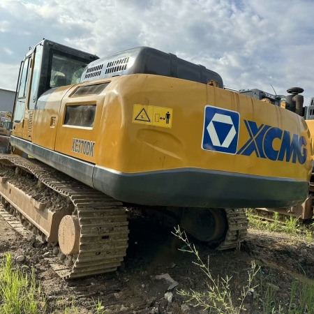 徐工XE370D履带式挖掘机