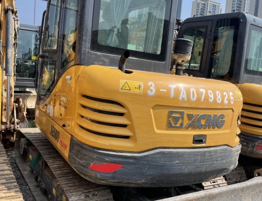 徐工XE60D履带式挖掘机