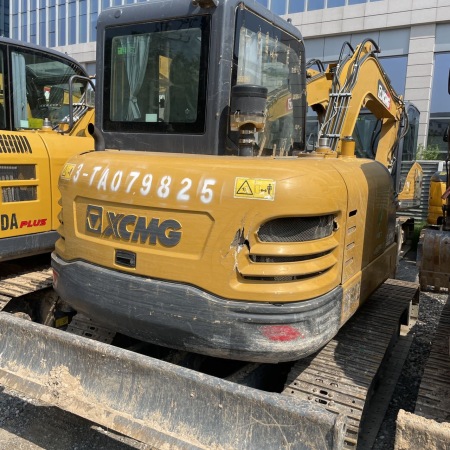 徐工XE60D履带式挖掘机