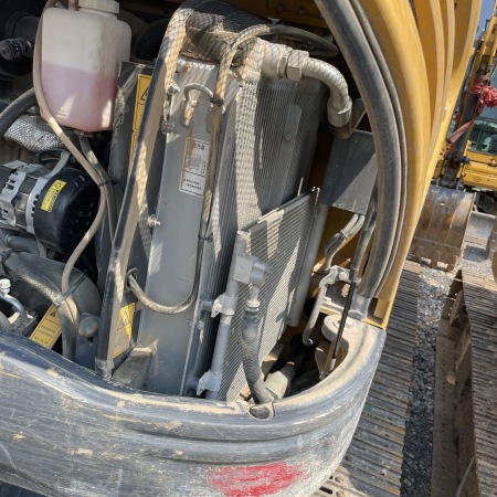 徐工XE60D履带式挖掘机