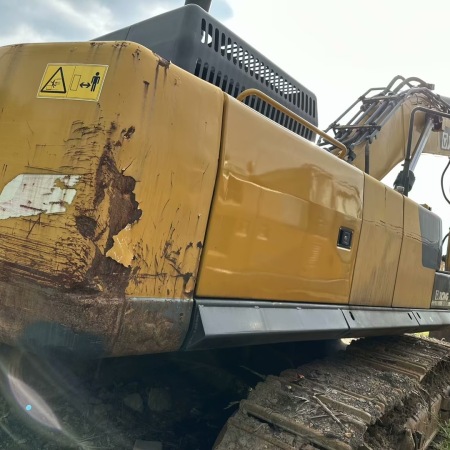 徐工XE490D履带式挖掘机