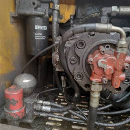 徐工XE250履带式挖掘机