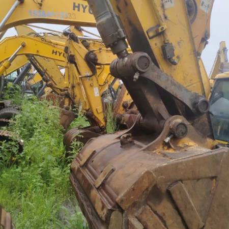 徐工XE250履带式挖掘机