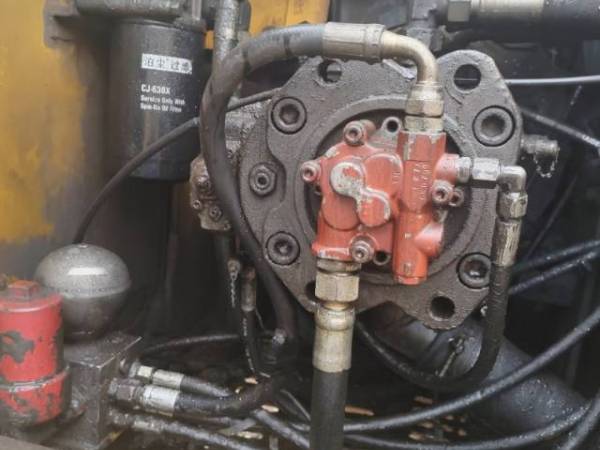 徐工XE250履帶式挖掘機(jī)