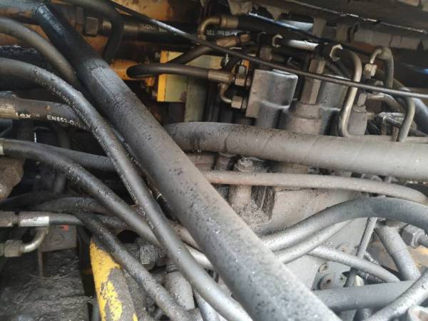 徐工XE250履帶式挖掘機(jī)