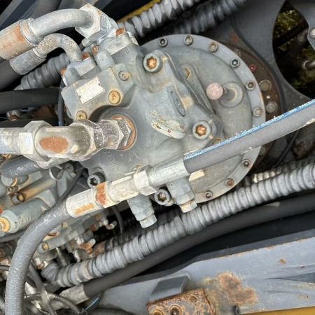 徐工XE470D履带式挖掘机