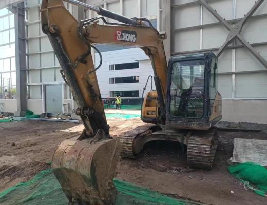 徐工XE75DA履带式挖掘机