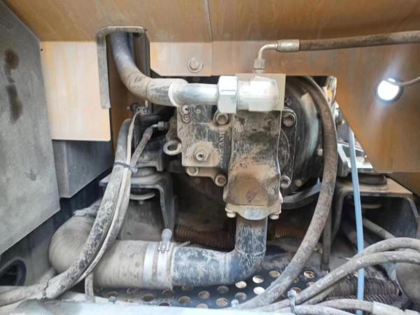 徐工XE75DA履帶式挖掘機