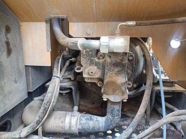 徐工XE75DA履帶式挖掘機