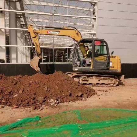 徐工XE75DA履带式挖掘机