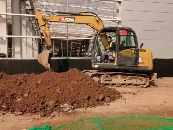 徐工XE75DA履帶式挖掘機