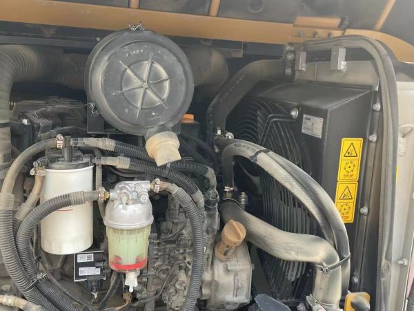 徐工XE60WD輪式挖掘機(jī)