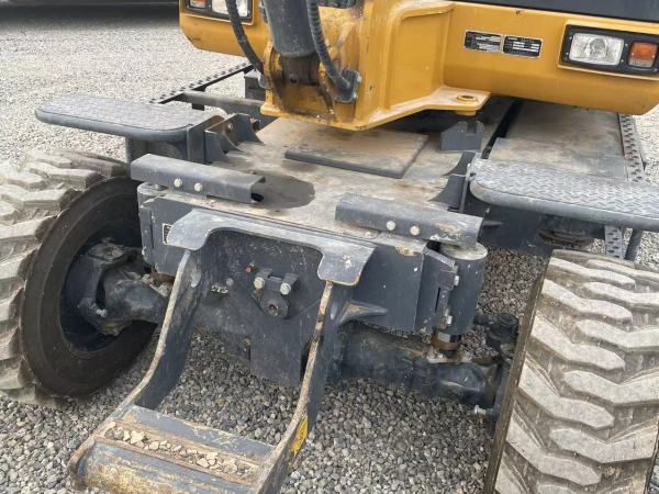 徐工XE60WD輪式挖掘機(jī)