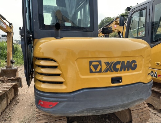 徐工XE55DA履带式挖掘机